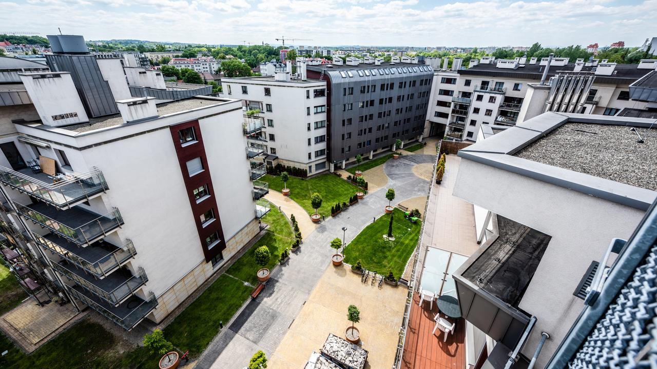 A11 Apartments & Spa Dermique Krasków Exterior foto