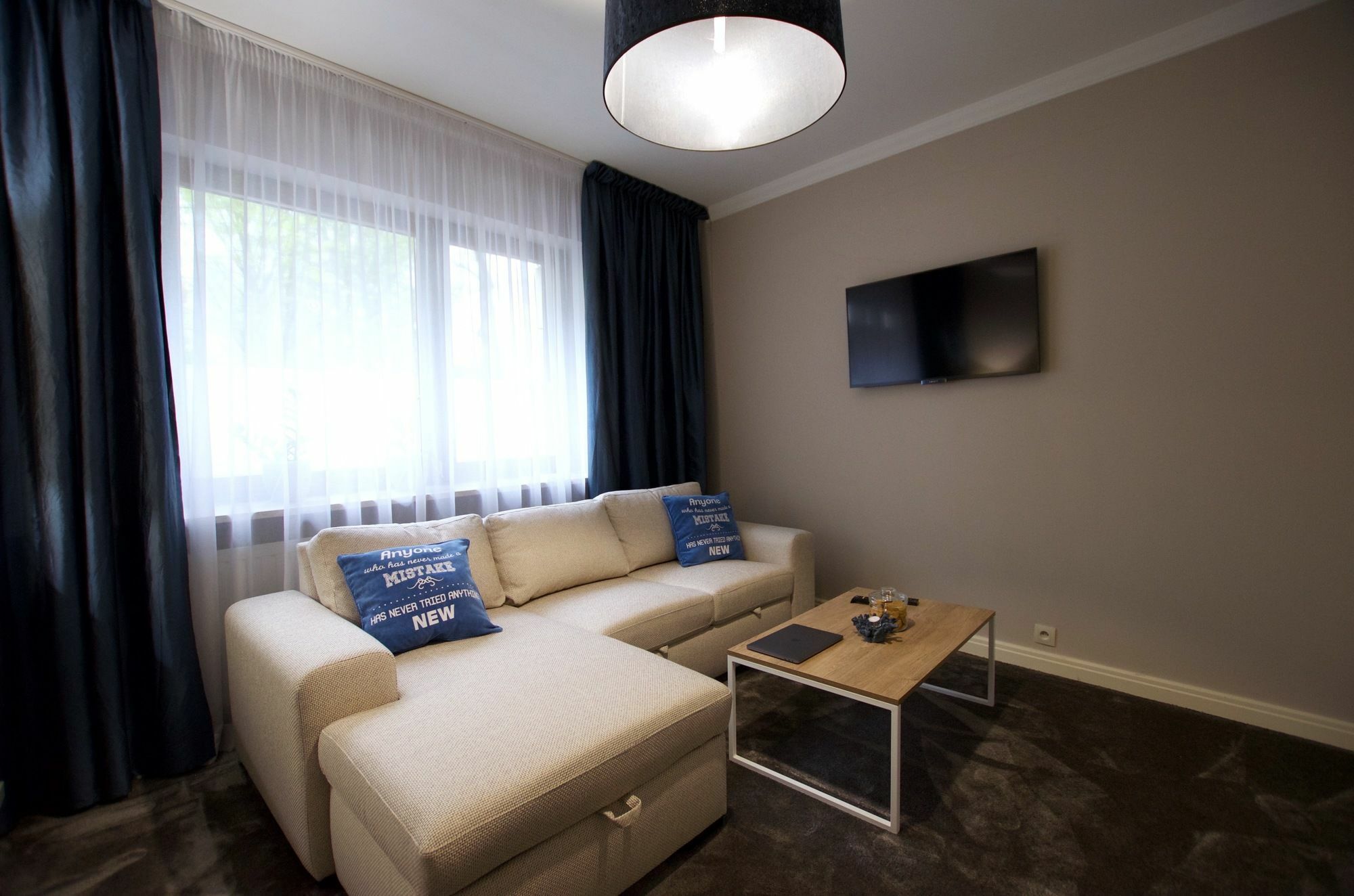 A11 Apartments & Spa Dermique Krasków Exterior foto